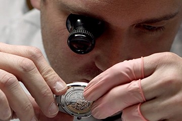 上海劳力士手表维修服务点电话