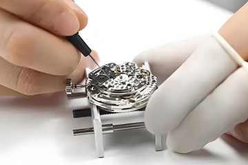 上海劳力士后盖摔掉了