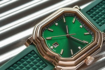 上海劳力士手表表镜摔碎了