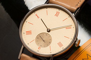 上海劳力士手表后盖摔掉了